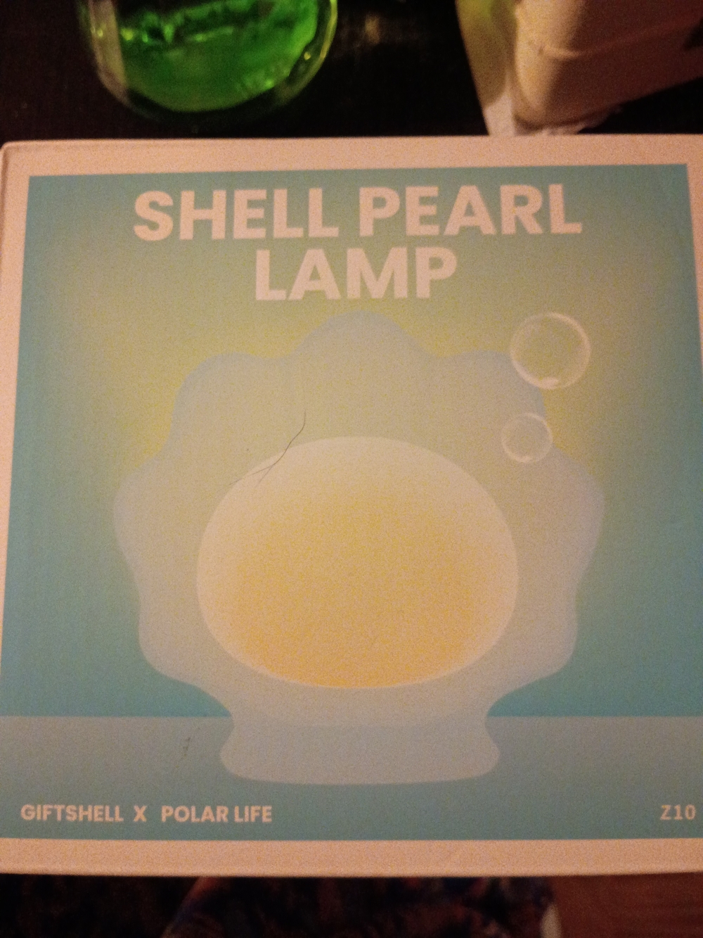 Shell Pearl Lamp - Soft Yellow Glow